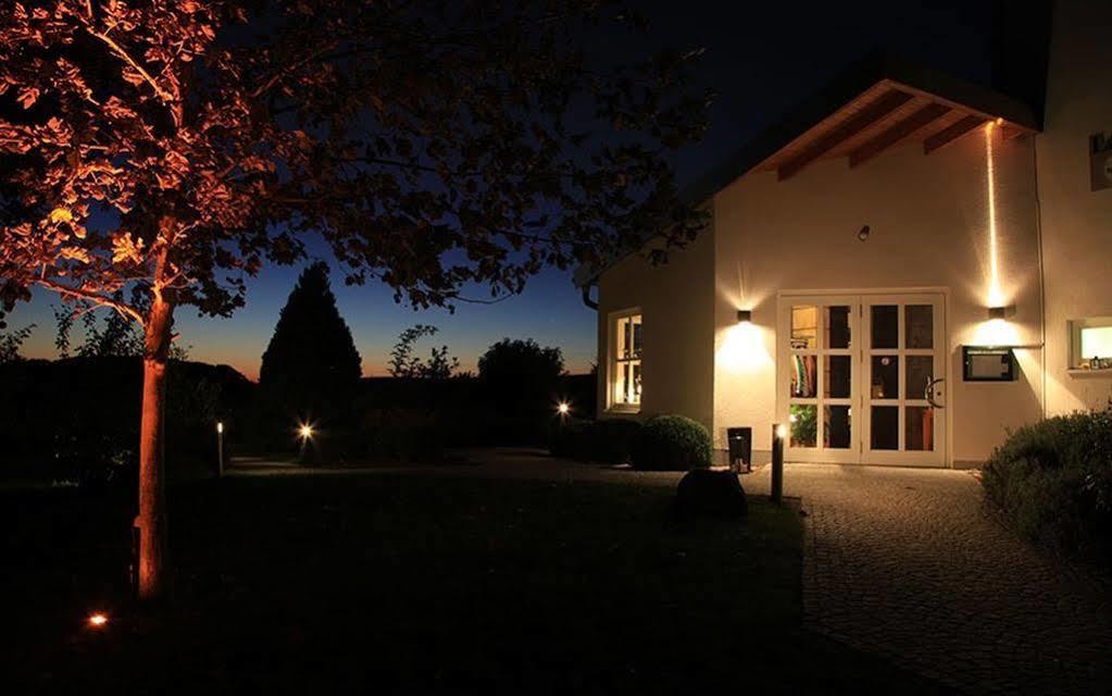 Landgut Schill Hotel Osthofen Bagian luar foto